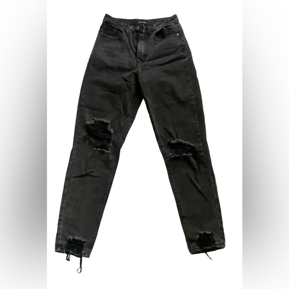 Acid wash denim distressed jean.
